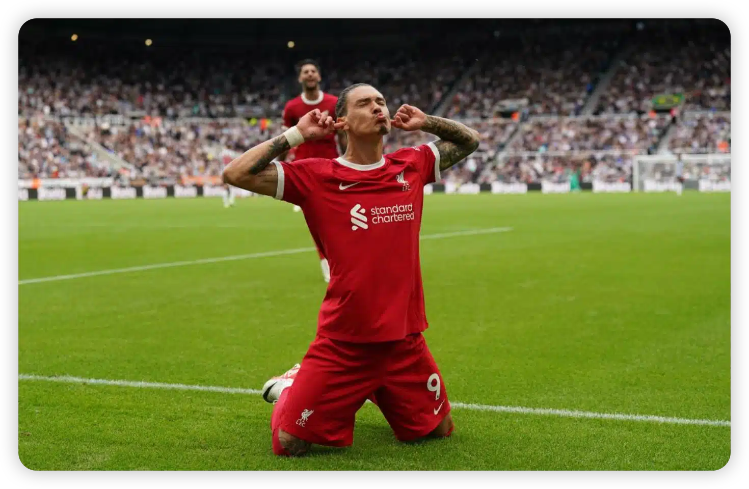 Late Drama at Brentford as Liverpool Edge Closer to Premier League Glory