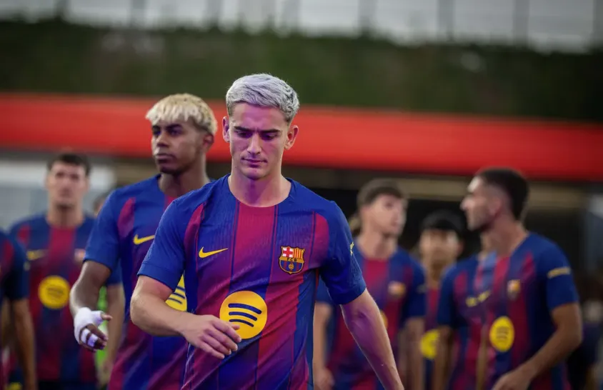 On the Pitch: A Tactical Uniform