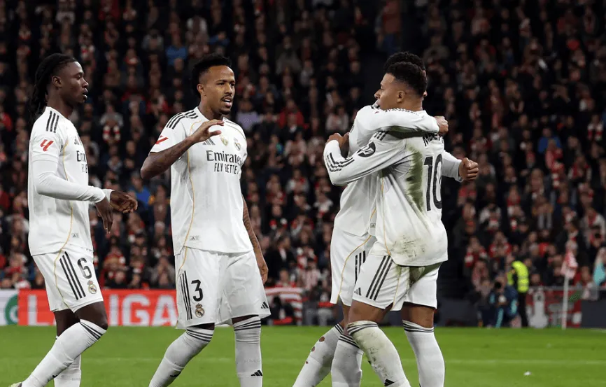 The Build-Up: A Clash of Styles